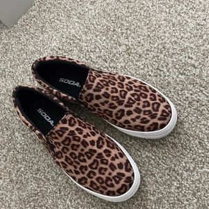 Slip on sneakers